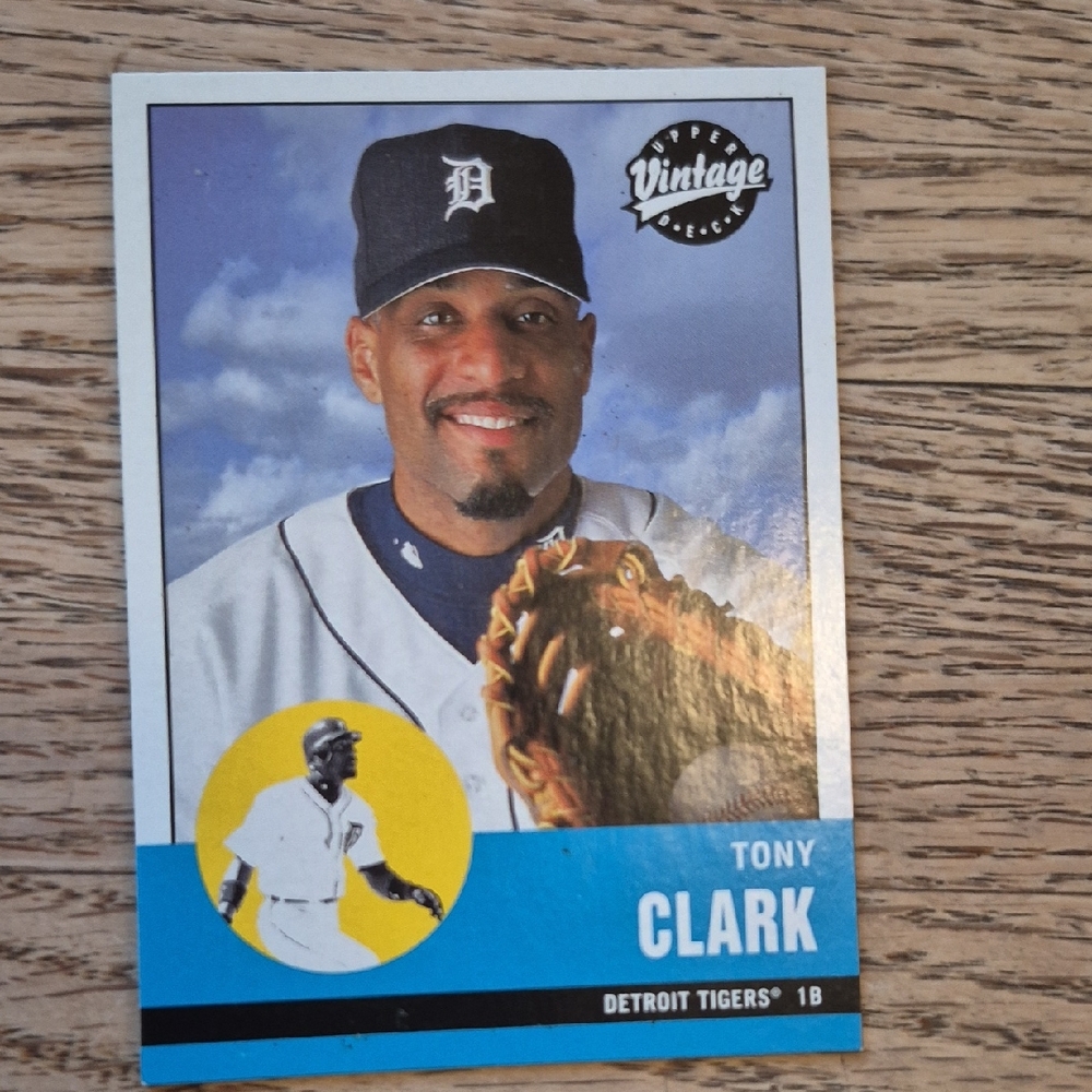 Upper Deck Vintage Baseball Card - Tony Clark